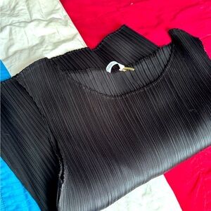 ✨ Elegant Vintage Calvin Klein Black Pleated Women's Top - Size XL ✨